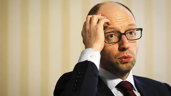 Яценюк выступил против создания временного правительства на Украине Яценюк выступил против создания временного правительства на Украине