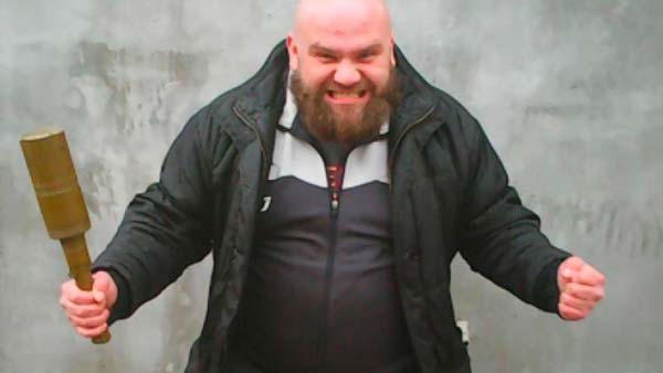 на Сумщине памятники «хэроям АТО» облили краской и пометили надписями «каратели» на Сумщине памятники «хэроям АТО» облили краской и пометили надписями «каратели»