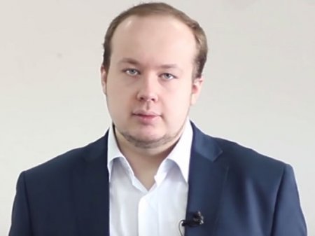 Навальнист Георгий Албуров очернил День Победы и отмазался от армии – и где такого откопали? Навальнист Георгий Албуров очернил День Победы и отмазался от армии – и где такого откопали?