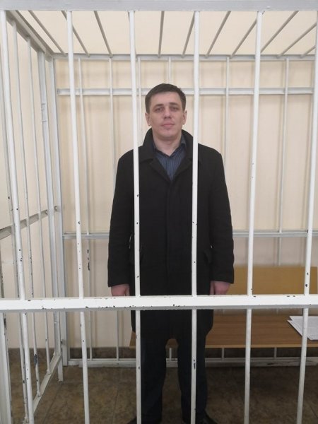 Архангельский рукоблуд из ФБК получил по шапке Архангельский рукоблуд из ФБК получил по шапке