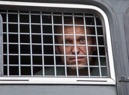 Придурь Навального закончится ректальной кормежкой Придурь Навального закончится ректальной кормежкой
