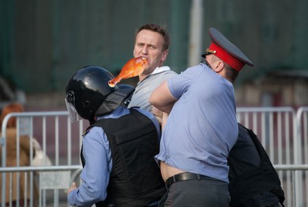 Шок-контент: Навального пытают в колонии жаренной курочкой Шок-контент: Навального пытают в колонии жаренной курочкой